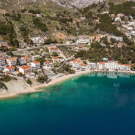 Beachfront - Private Heated Pool *