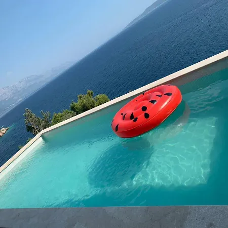 Beachfront - Private Heated Pool Villa *