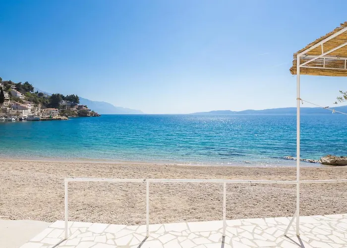 빌라 Beachfront - Private Heated Pool *