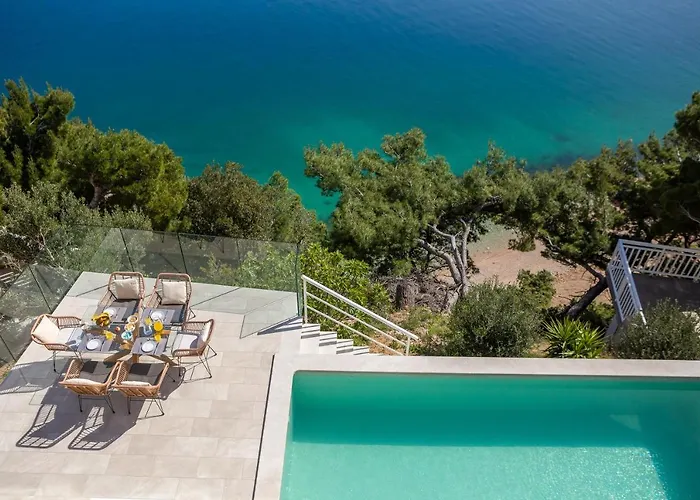 Beachfront - Private Heated Pool 빌라